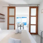 2-Br Seafront Apartment In Cannes