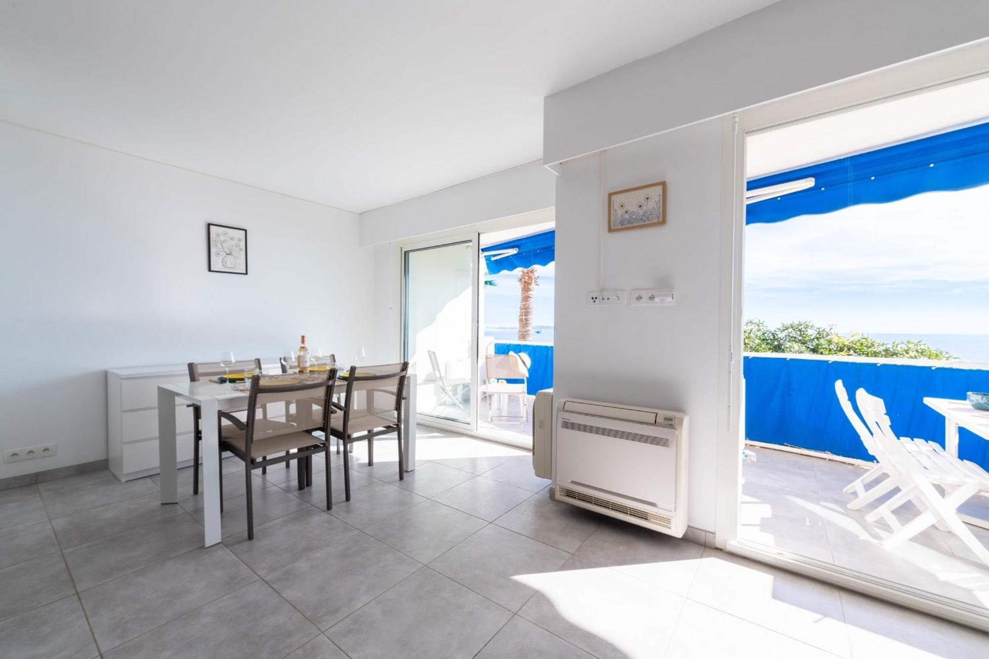 Apartamento 2-br Seafront In *