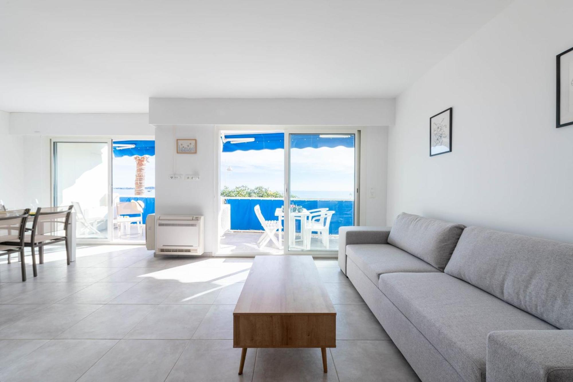 2-br Seafront In Apartamento